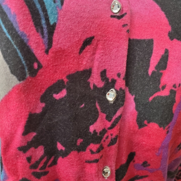 Express Design Studio Abstract Pink, Purple, Blue, Black Quarter Sleeve Sweater - Picture 2 of 7